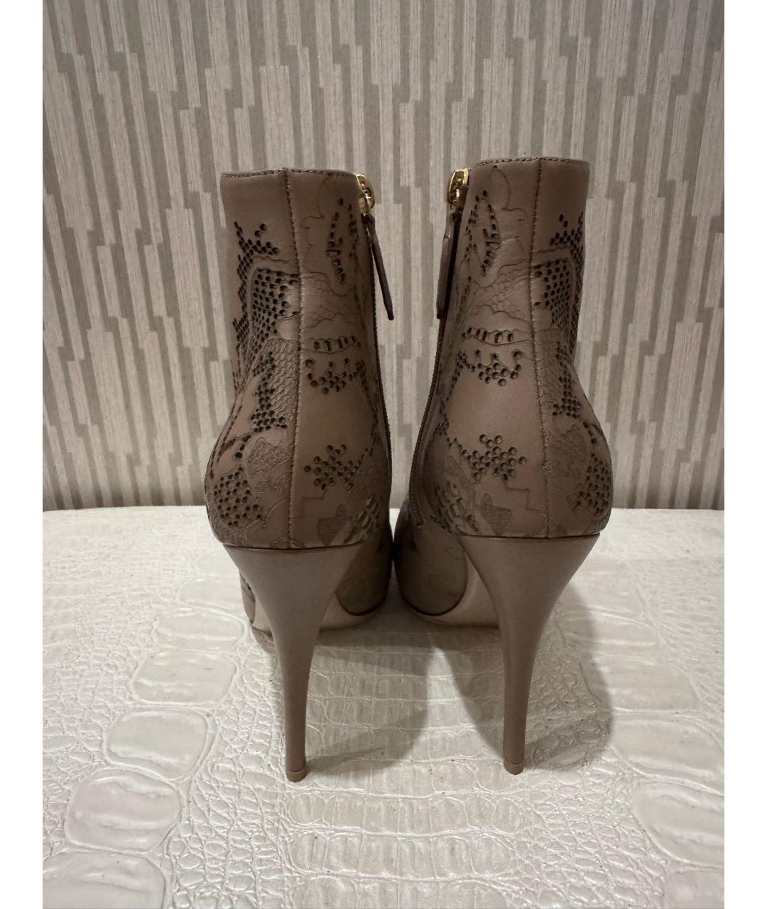 VALENTINO Бежевые кожаные ботильоны, фото 4