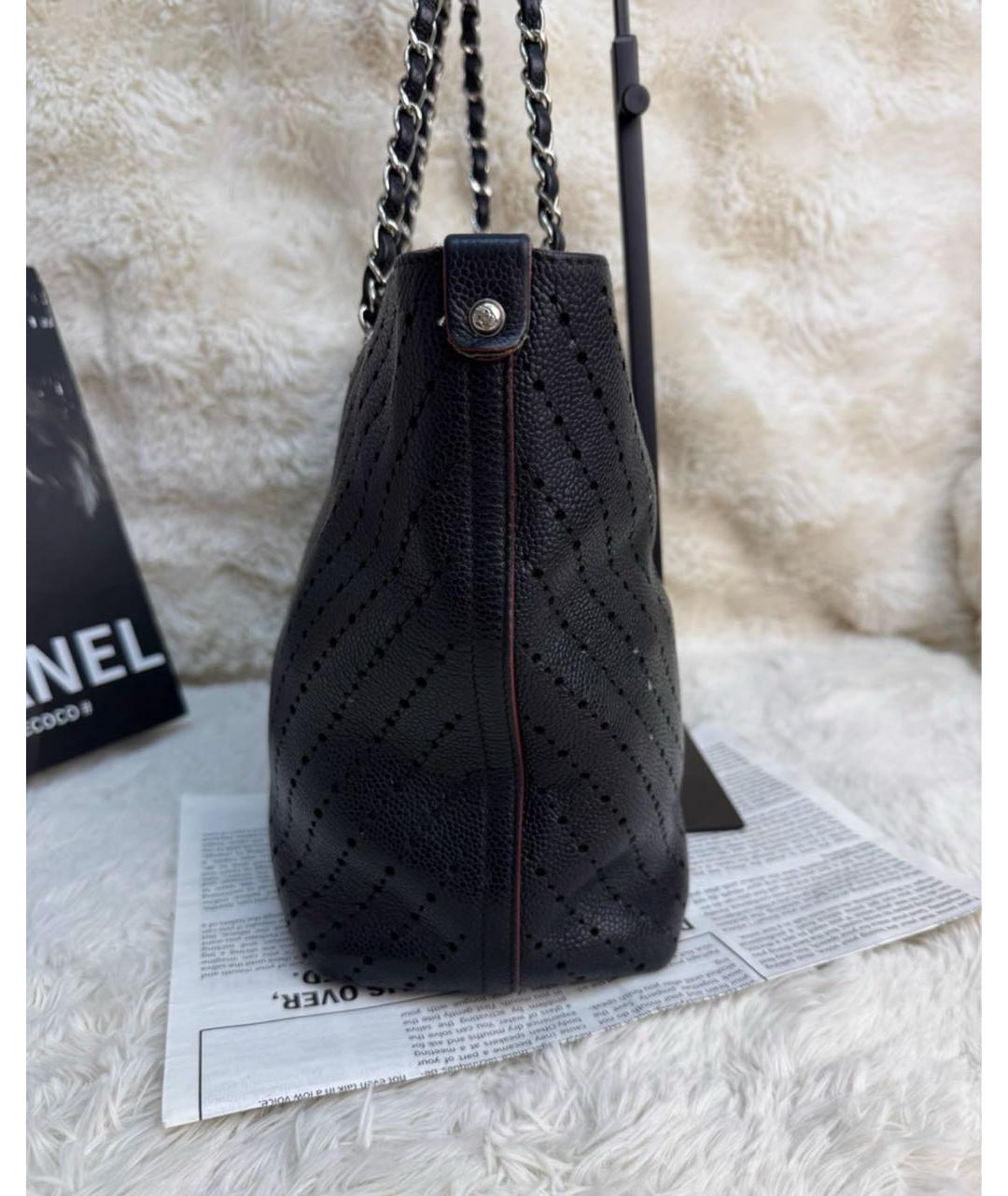 CHANEL Черная кожаная сумка тоут, фото 3