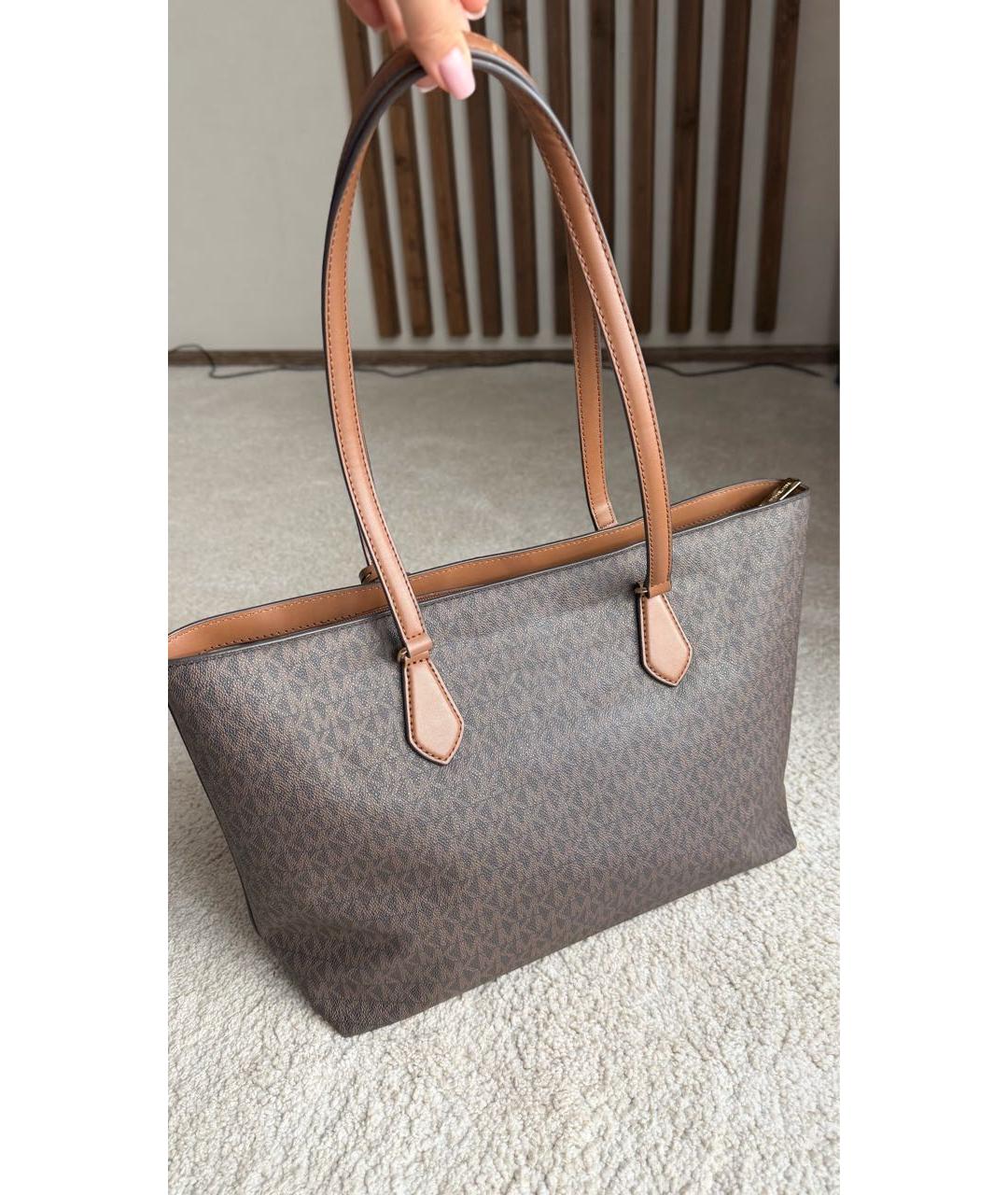 MICHAEL KORS Коричневая сумка тоут из канвы, фото 3