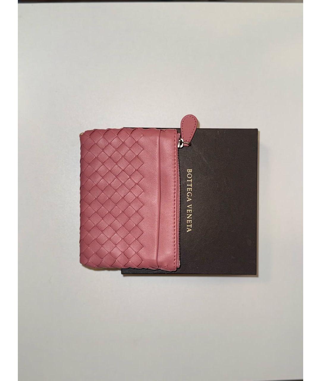 BOTTEGA VENETA Розовый кожаный кошелек, фото 4