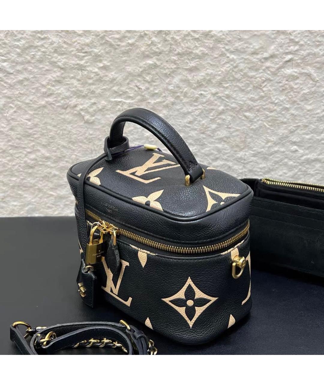LOUIS VUITTON Черная кожаная сумка через плечо, фото 4