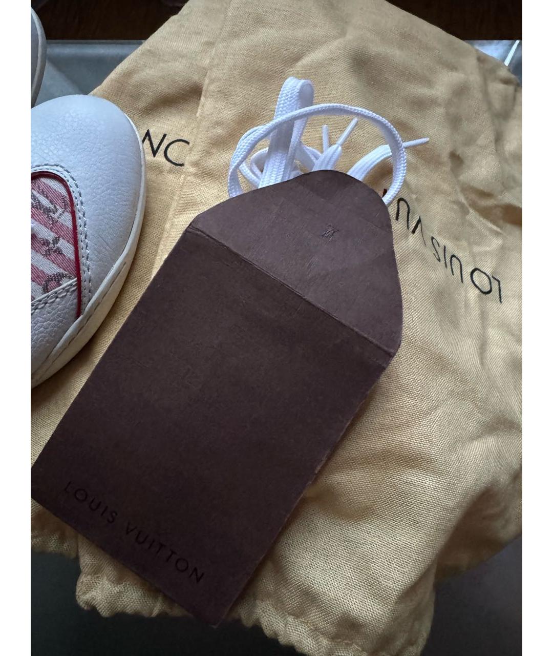 LOUIS VUITTON Белые кожаные кроссовки, фото 5