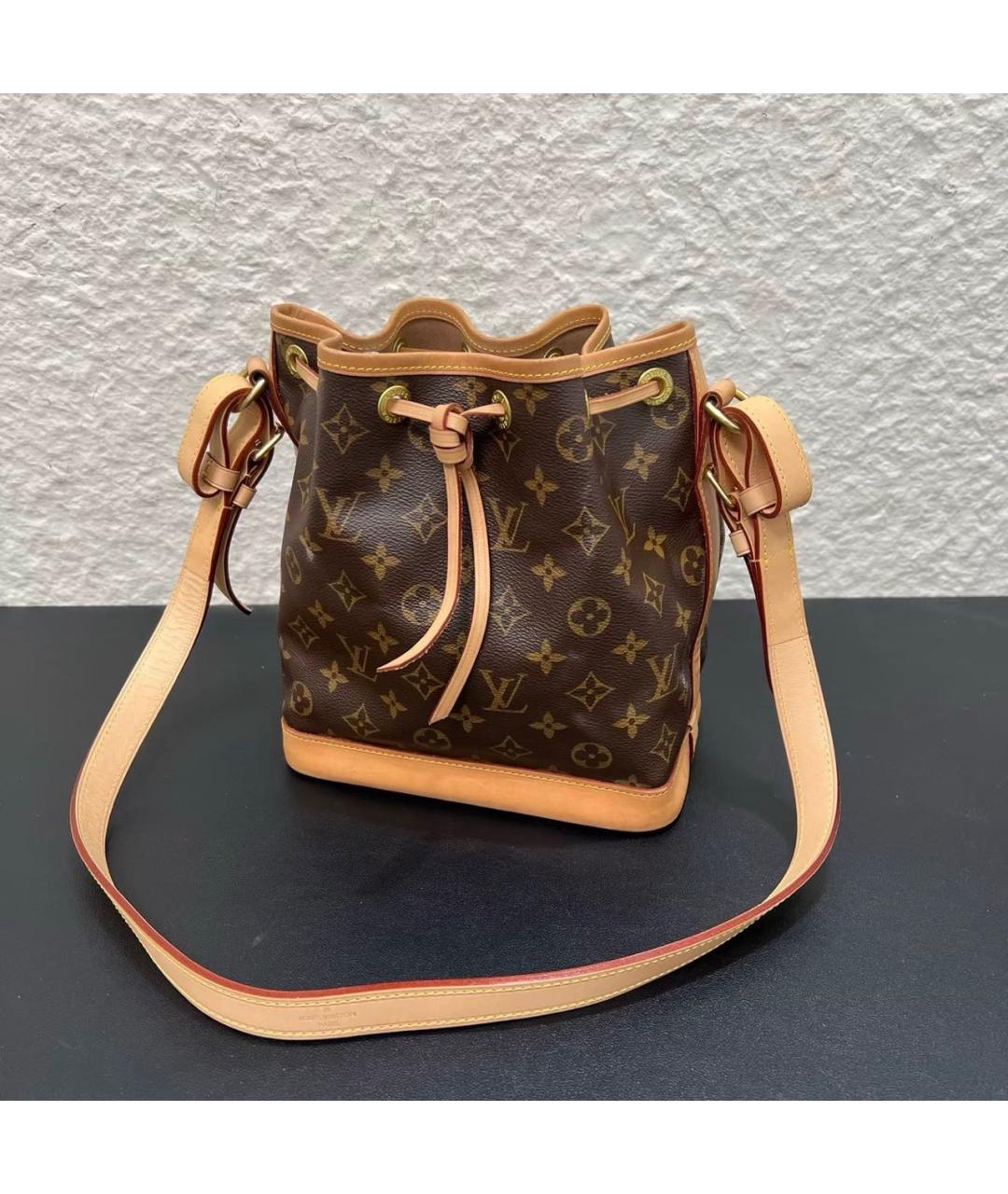 LOUIS VUITTON Коричневая кожаная сумка через плечо, фото 7
