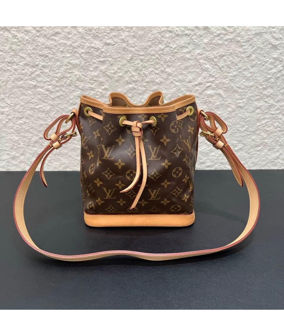 LOUIS VUITTON Коричневая кожаная сумка через плечо, фото 8