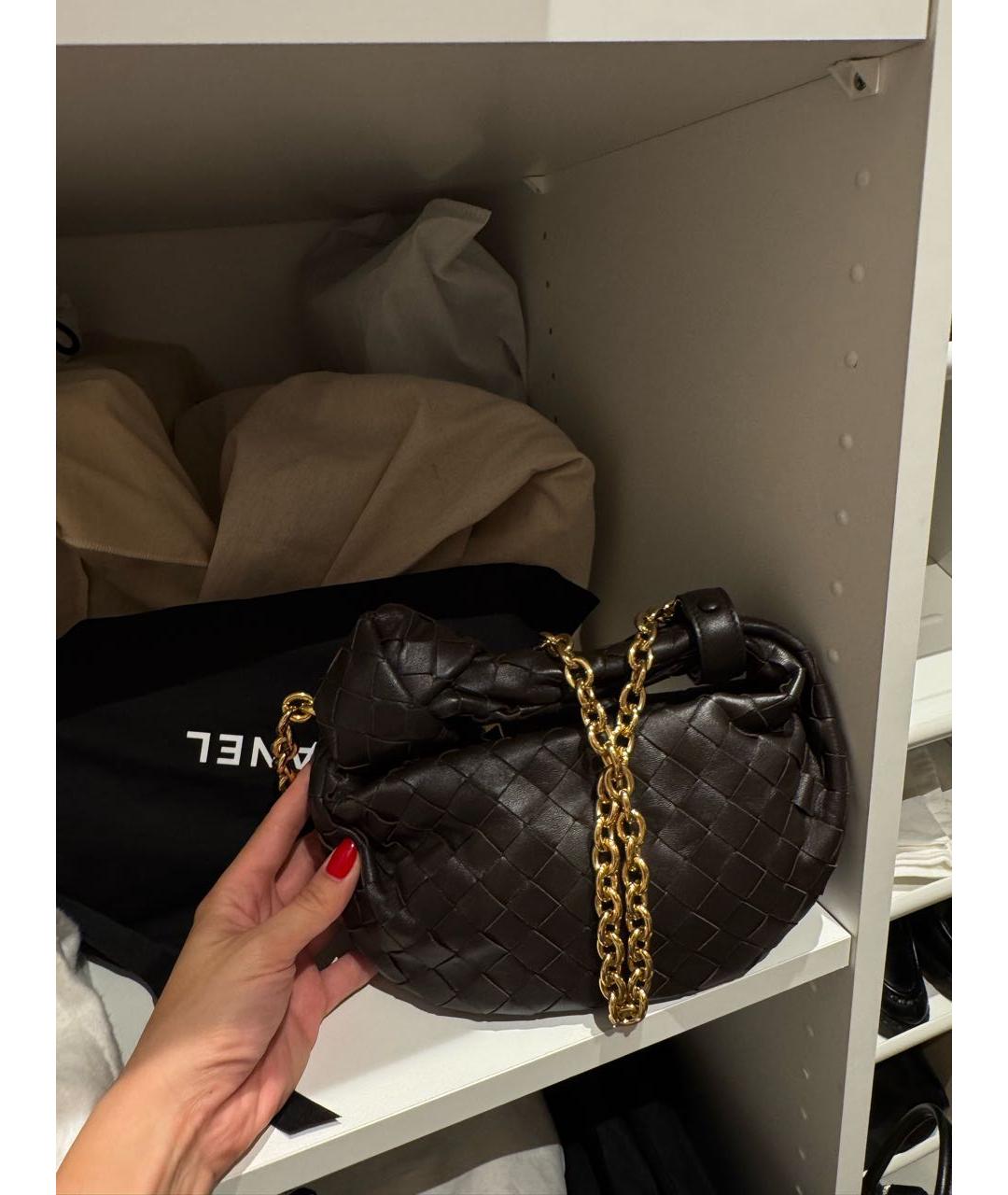 BOTTEGA VENETA Коричневая кожаная сумка с короткими ручками, фото 3