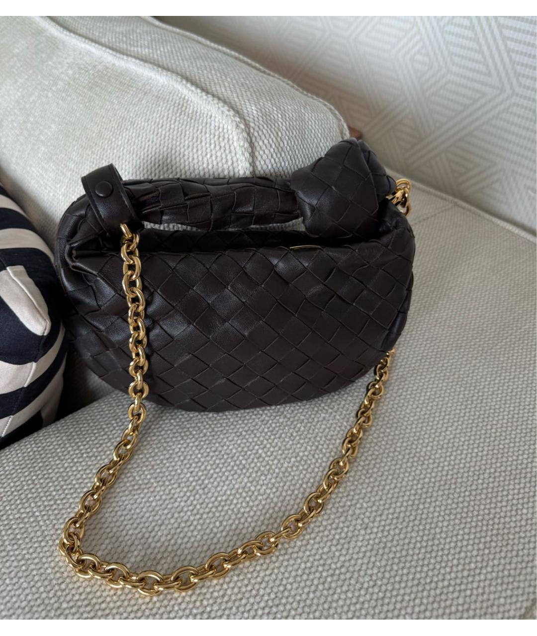 BOTTEGA VENETA Коричневая кожаная сумка с короткими ручками, фото 5
