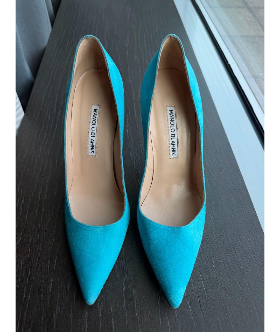 MANOLO BLAHNIK Бирюзовые замшевые туфли, фото 2