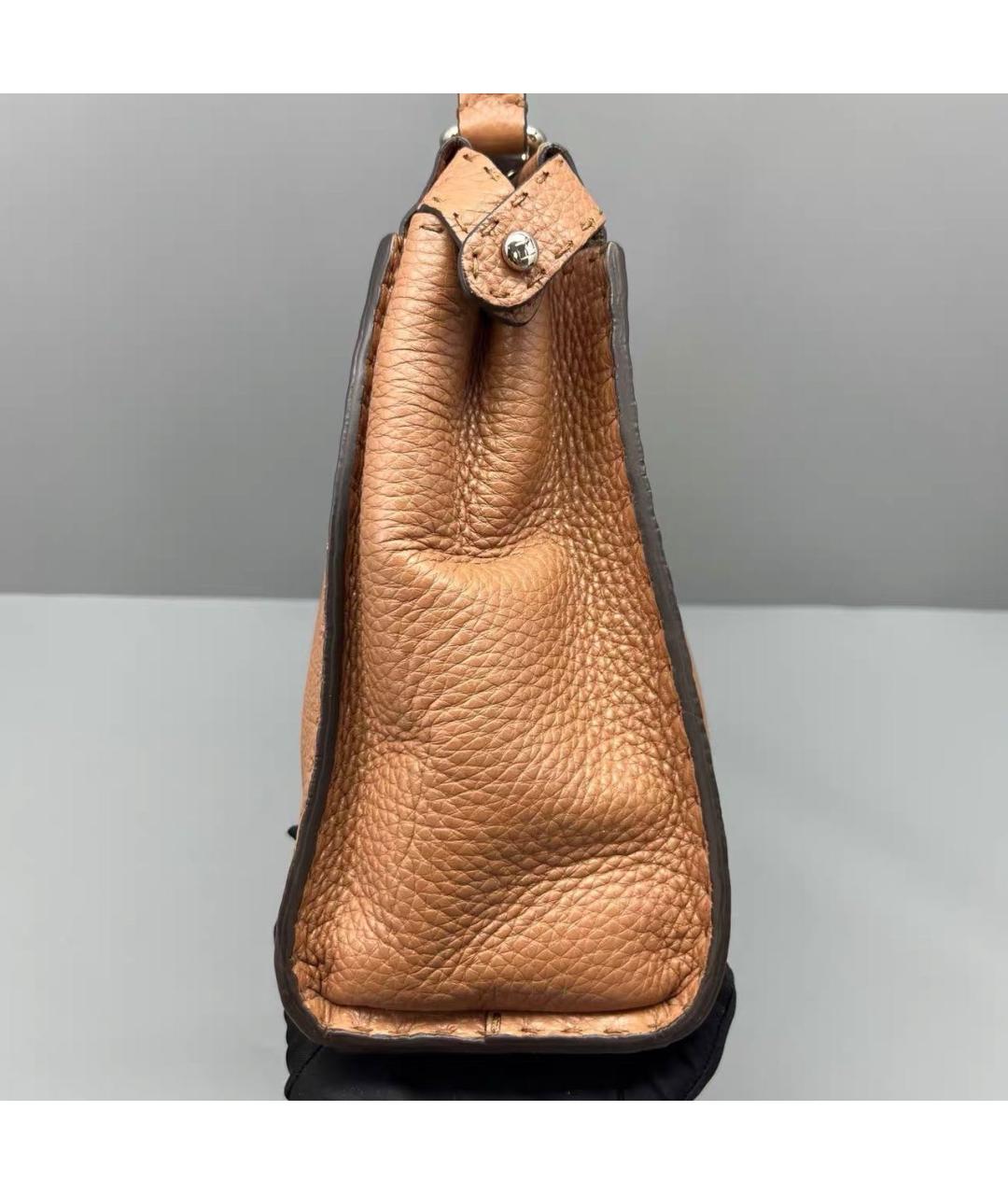 FENDI Коричневая кожаная сумка с короткими ручками, фото 4