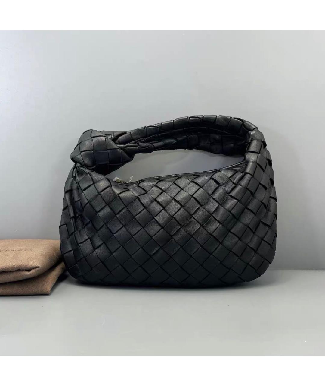 BOTTEGA VENETA Черная кожаная сумка с короткими ручками, фото 8