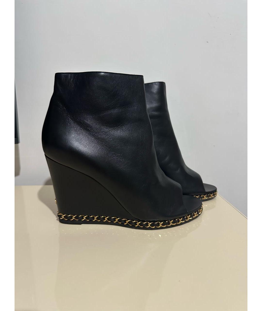 CHANEL Черные кожаные ботильоны, фото 6