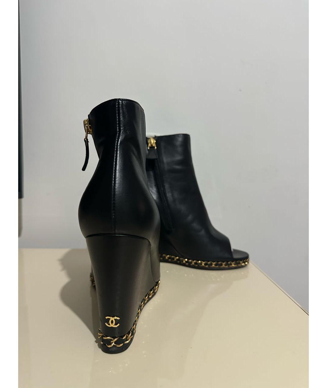 CHANEL Черные кожаные ботильоны, фото 2