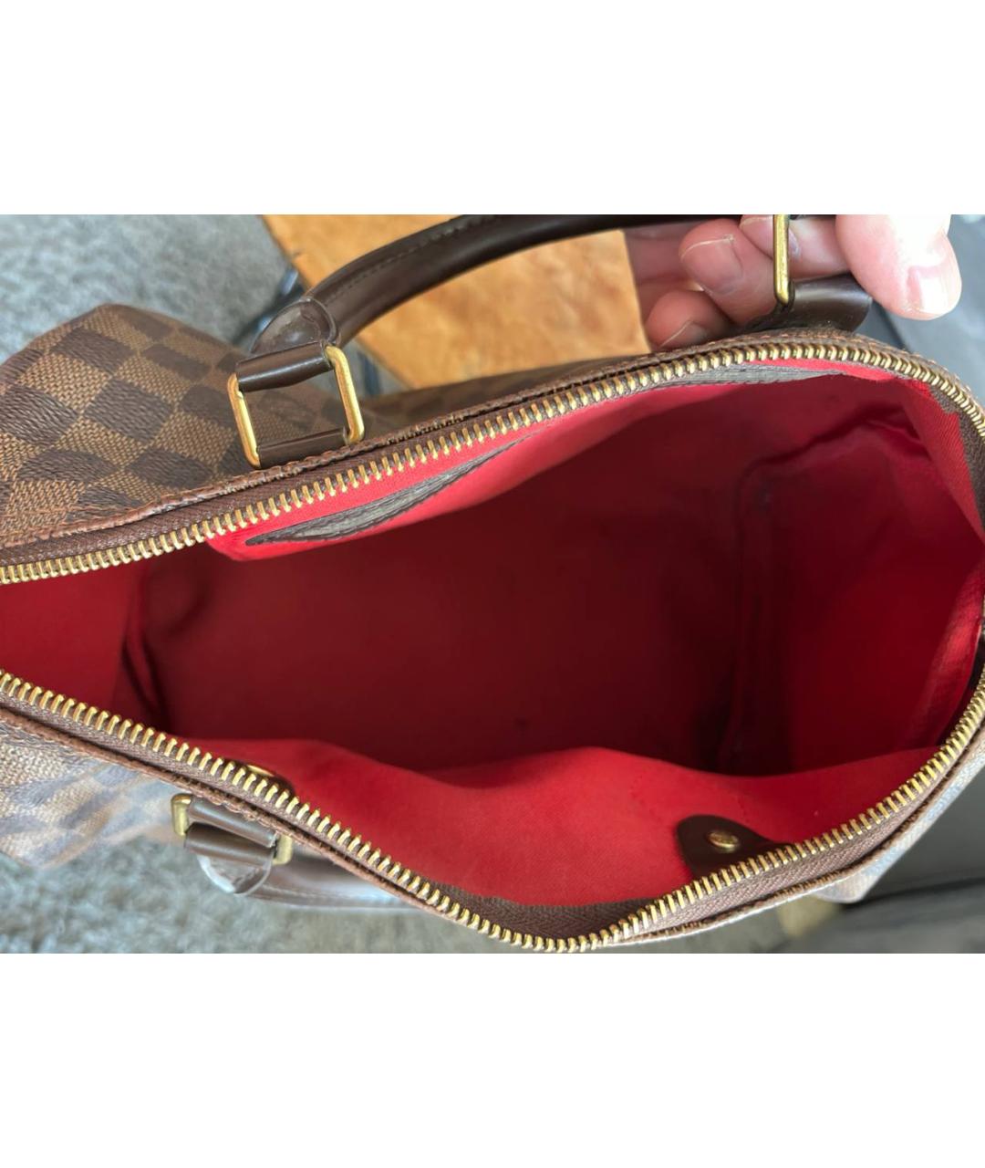 LOUIS VUITTON Коричневая сумка с короткими ручками из канвы, фото 5