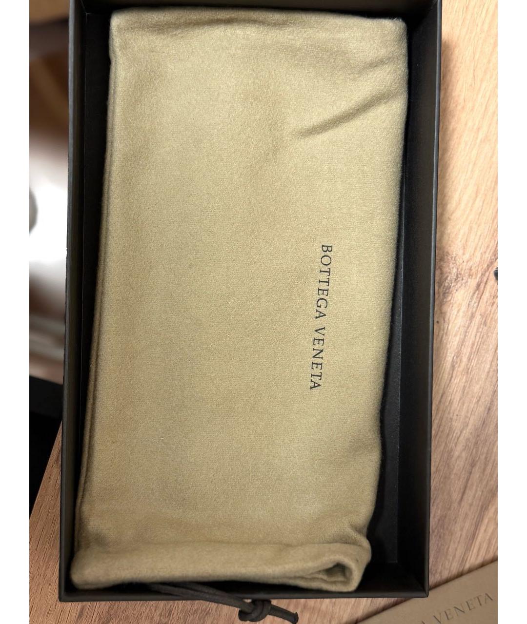 BOTTEGA VENETA Черный кожаный кошелек, фото 3