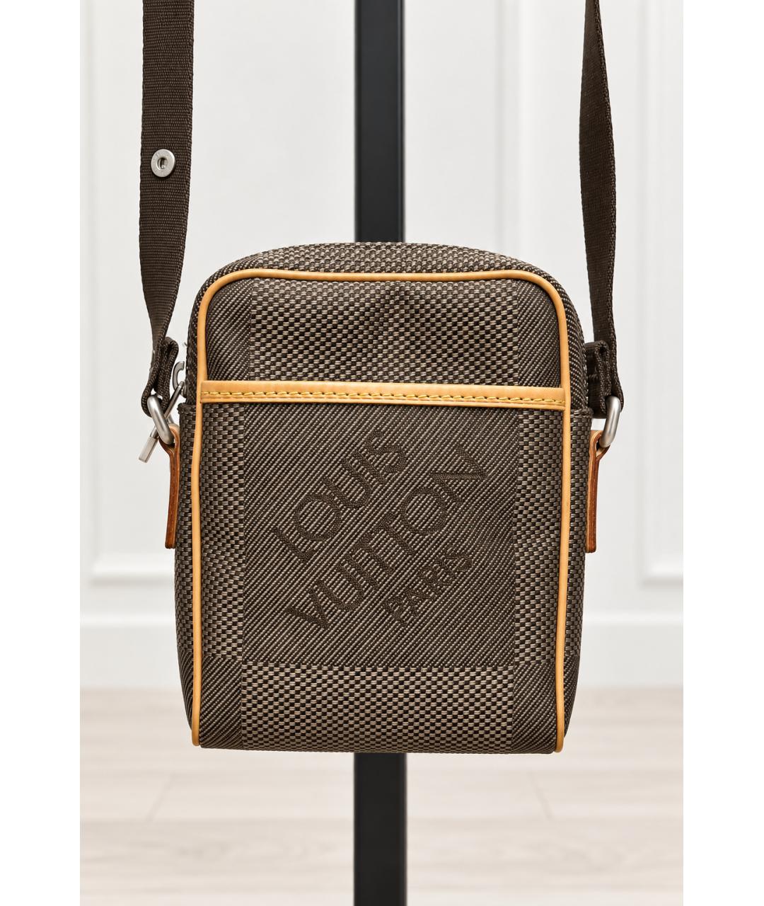 LOUIS VUITTON Коричневая сумка на плечо, фото 3