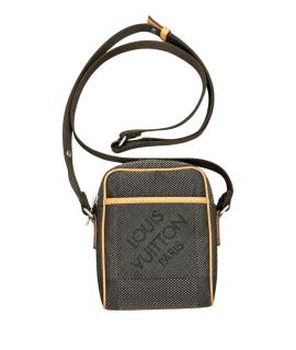 LOUIS VUITTON Сумка на плечо