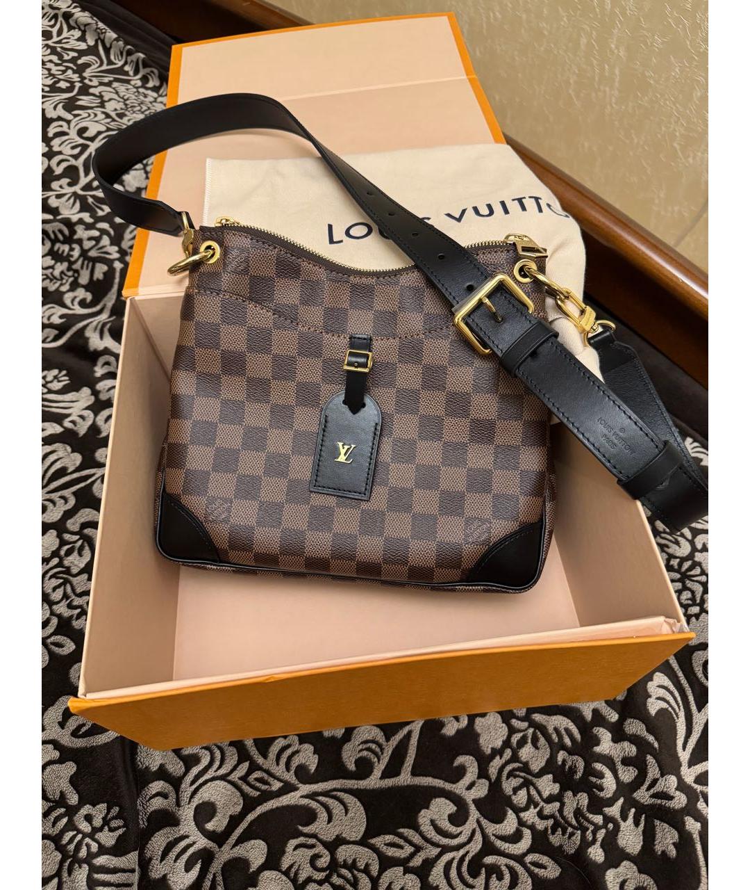 LOUIS VUITTON Коричневая сумка через плечо из канвы, фото 3