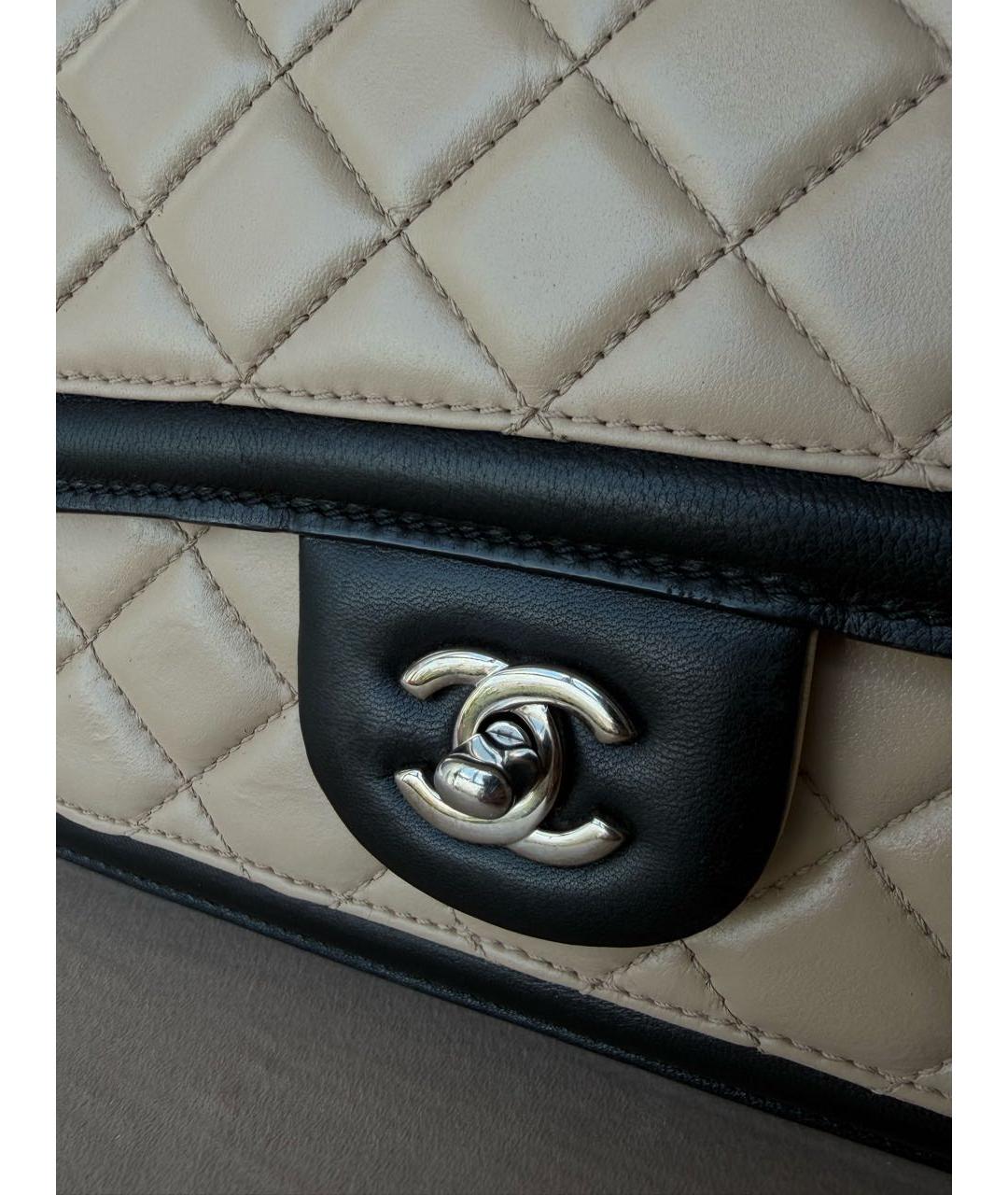 CHANEL Бежевая кожаная сумка через плечо, фото 5