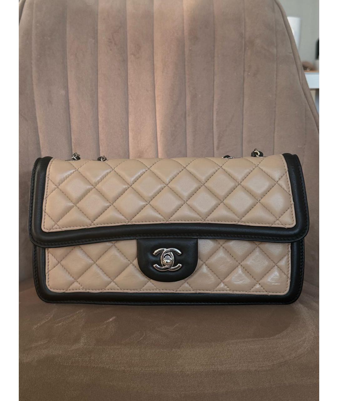 CHANEL Бежевая кожаная сумка через плечо, фото 9