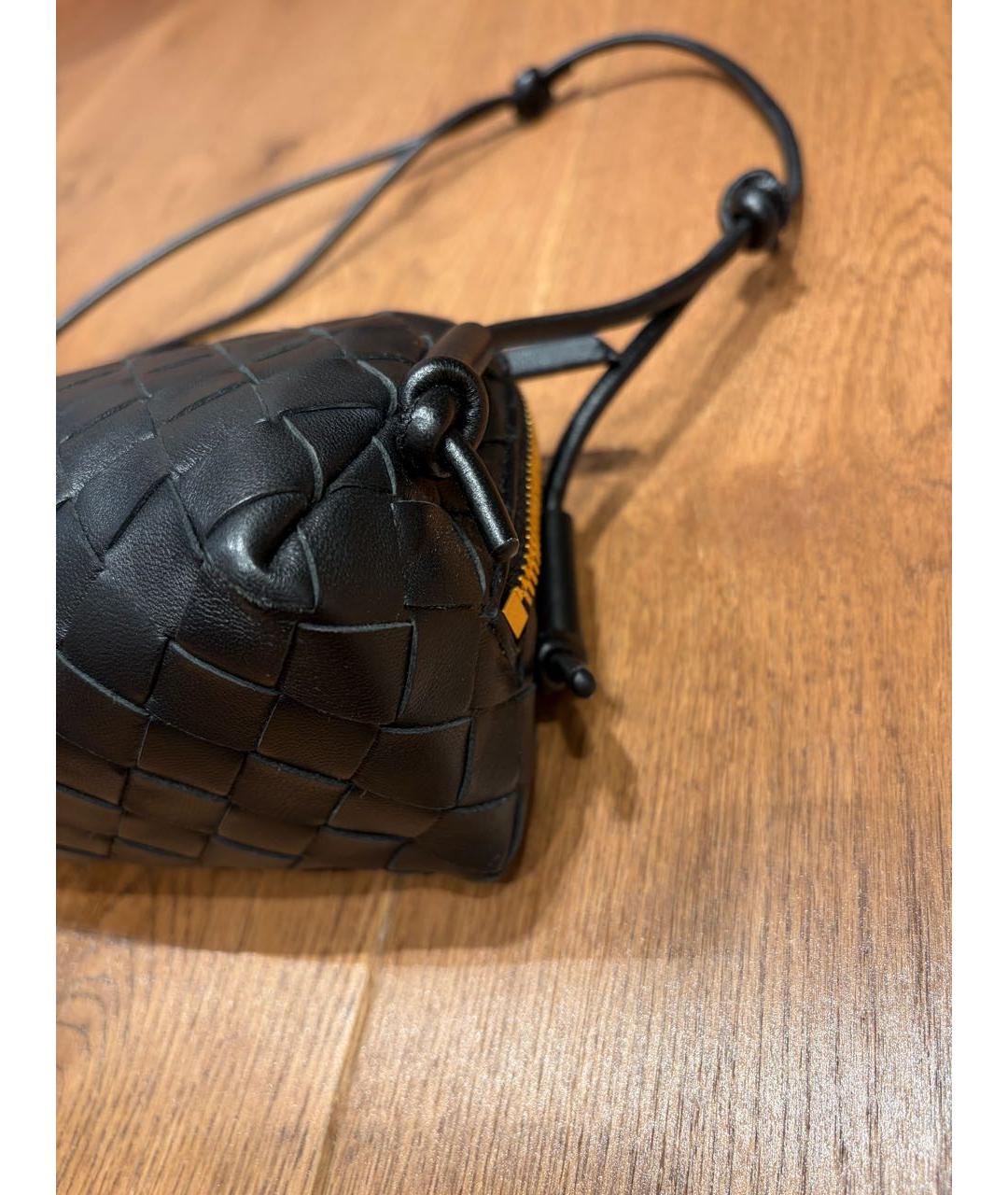 BOTTEGA VENETA Черная кожаная сумка через плечо, фото 6