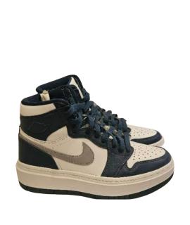 NIKE Кеды