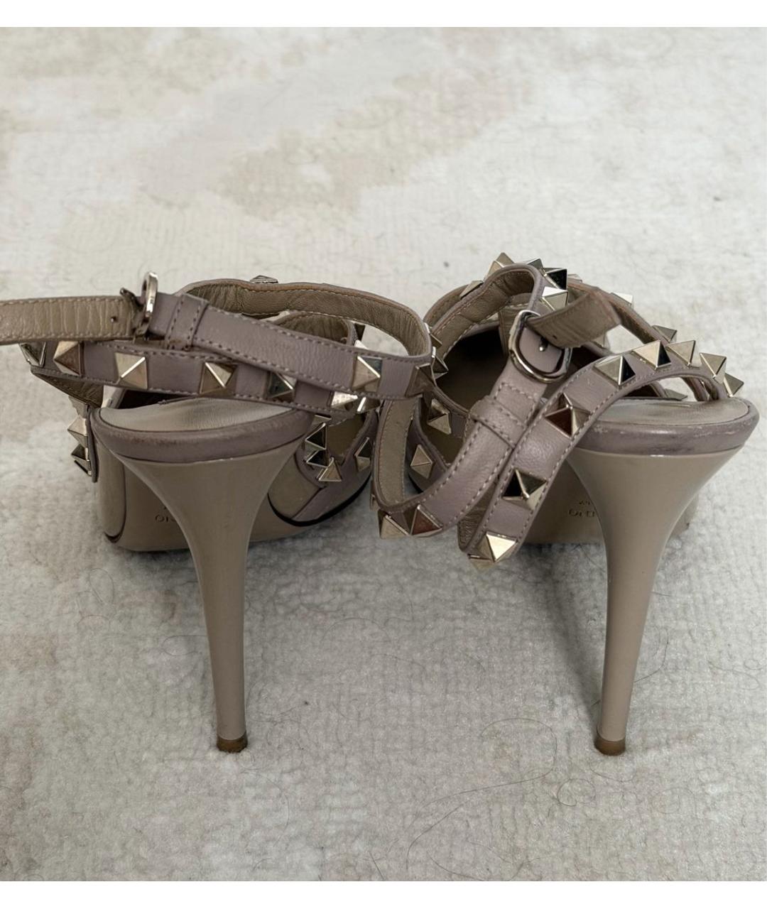 VALENTINO Бежевые туфли из лакированной кожи, фото 4