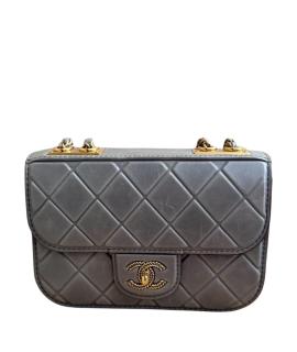 CHANEL Сумка через плечо