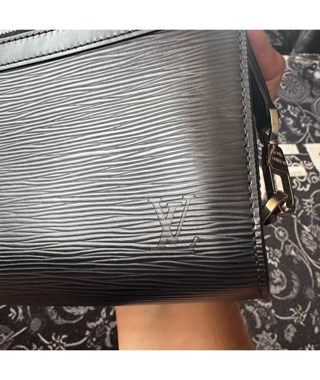LOUIS VUITTON Черная кожаная барсетка, фото 2