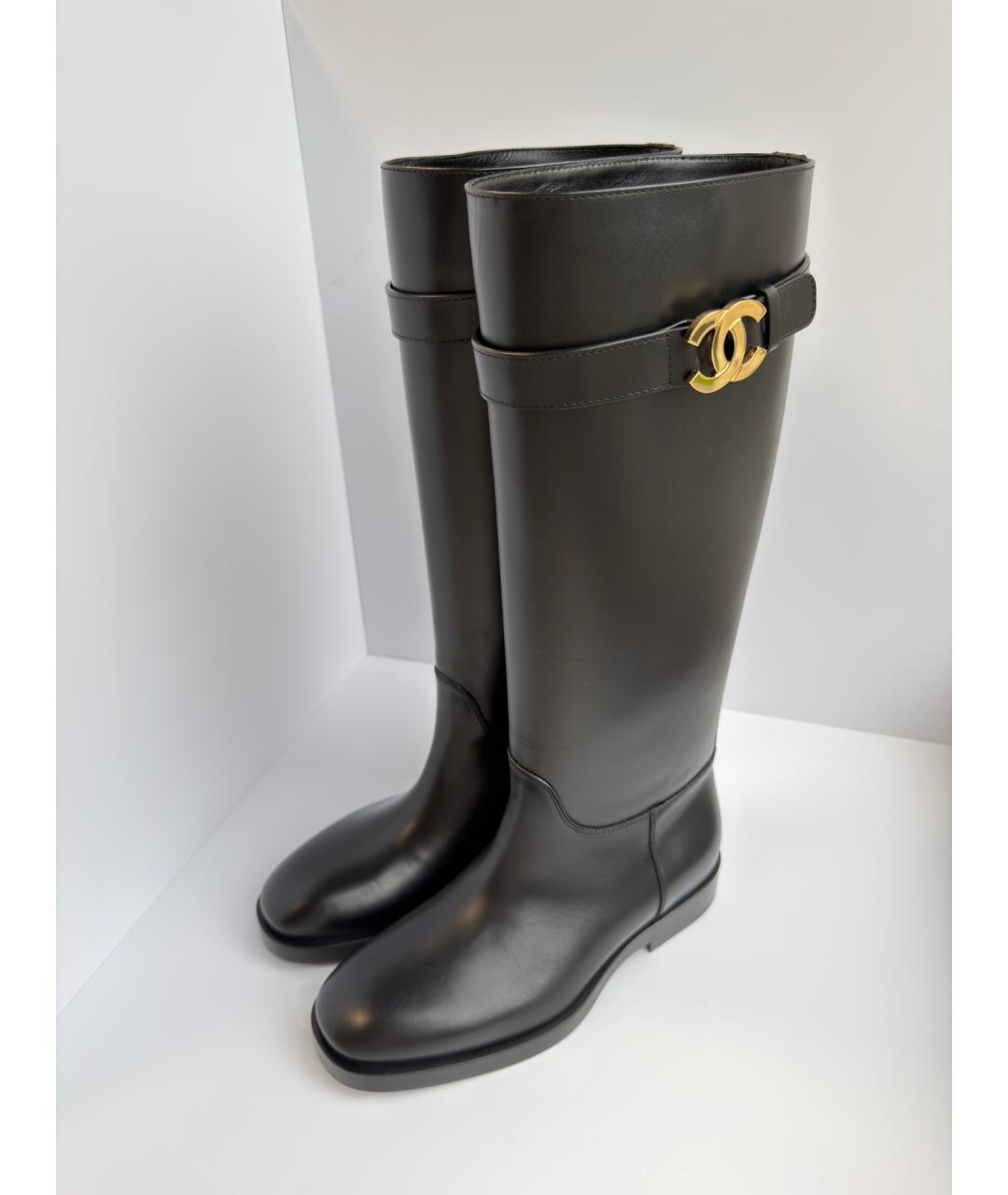 CHANEL Черные кожаные сапоги, фото 3