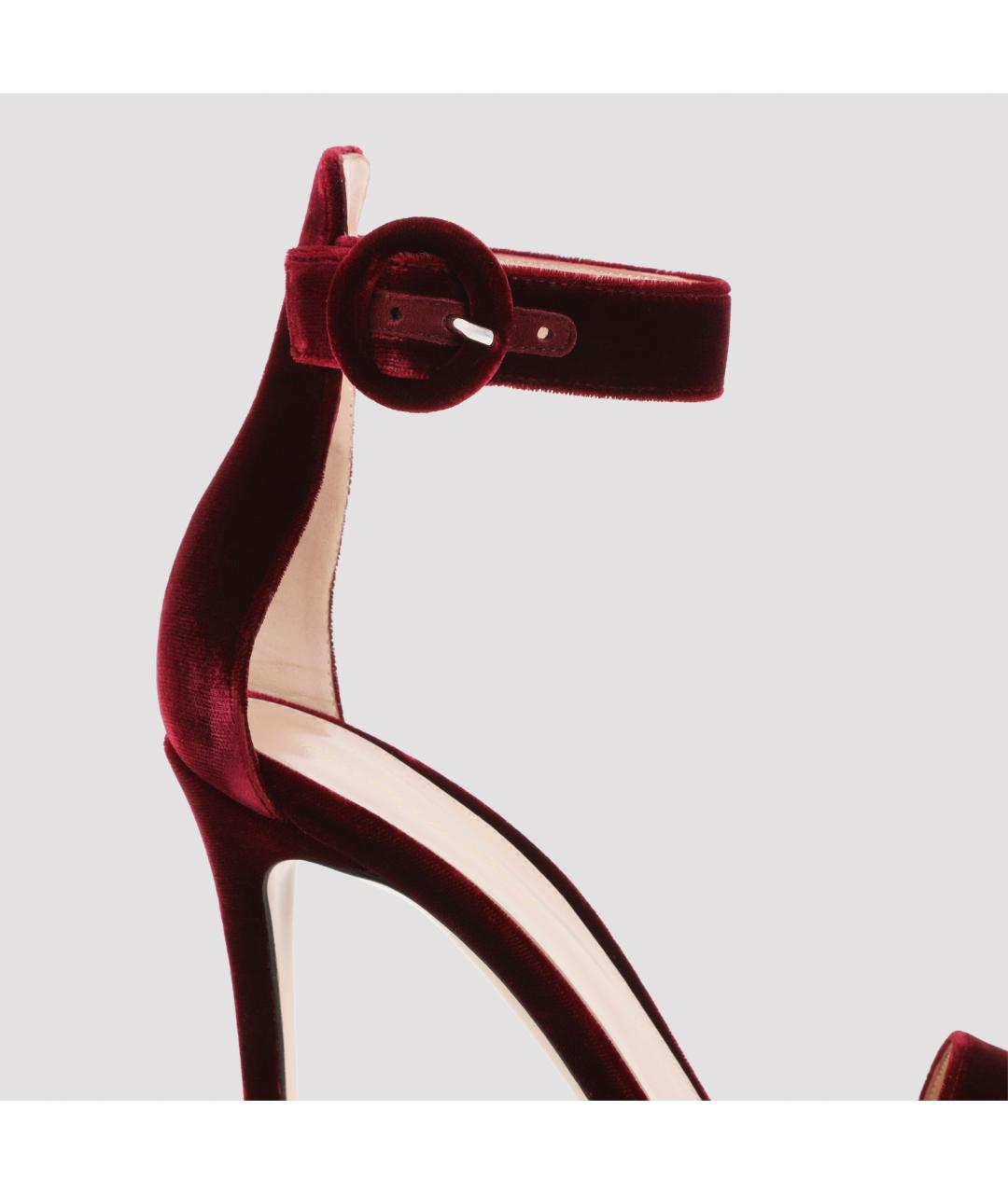 GIANVITO ROSSI Бордовые бархатные босоножки, фото 6