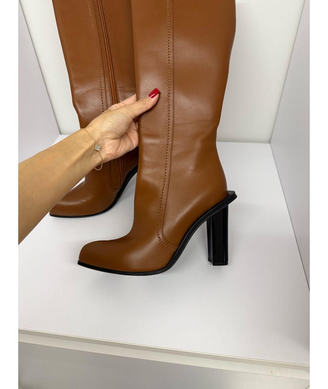 SAINT LAURENT Коричневые кожаные сапоги, фото 2