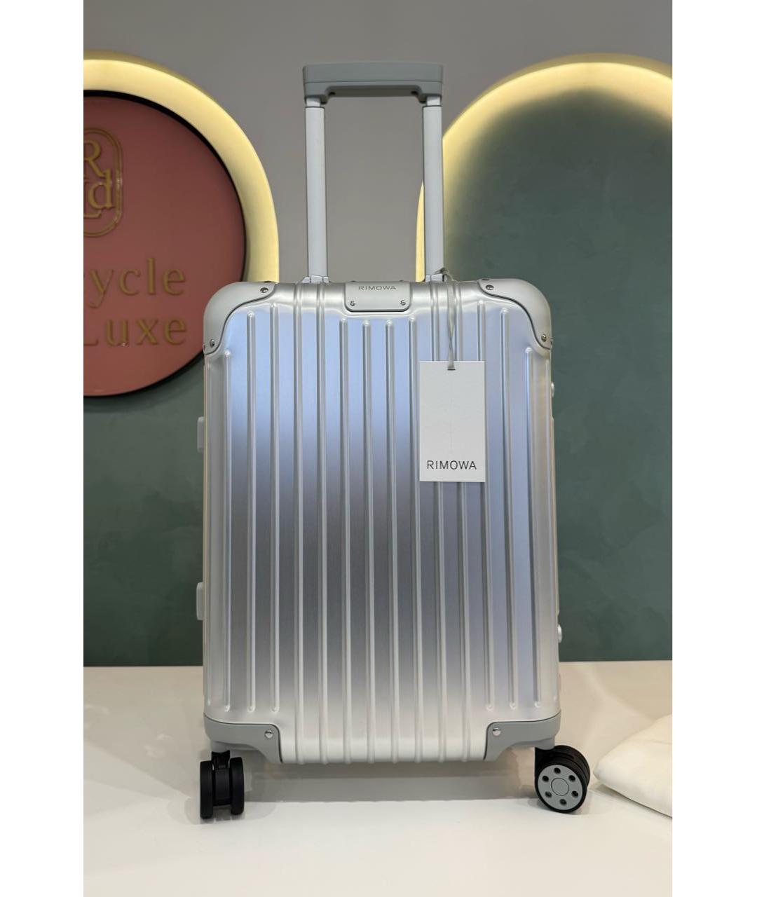 Rimowa Серебряный чемодан, фото 7