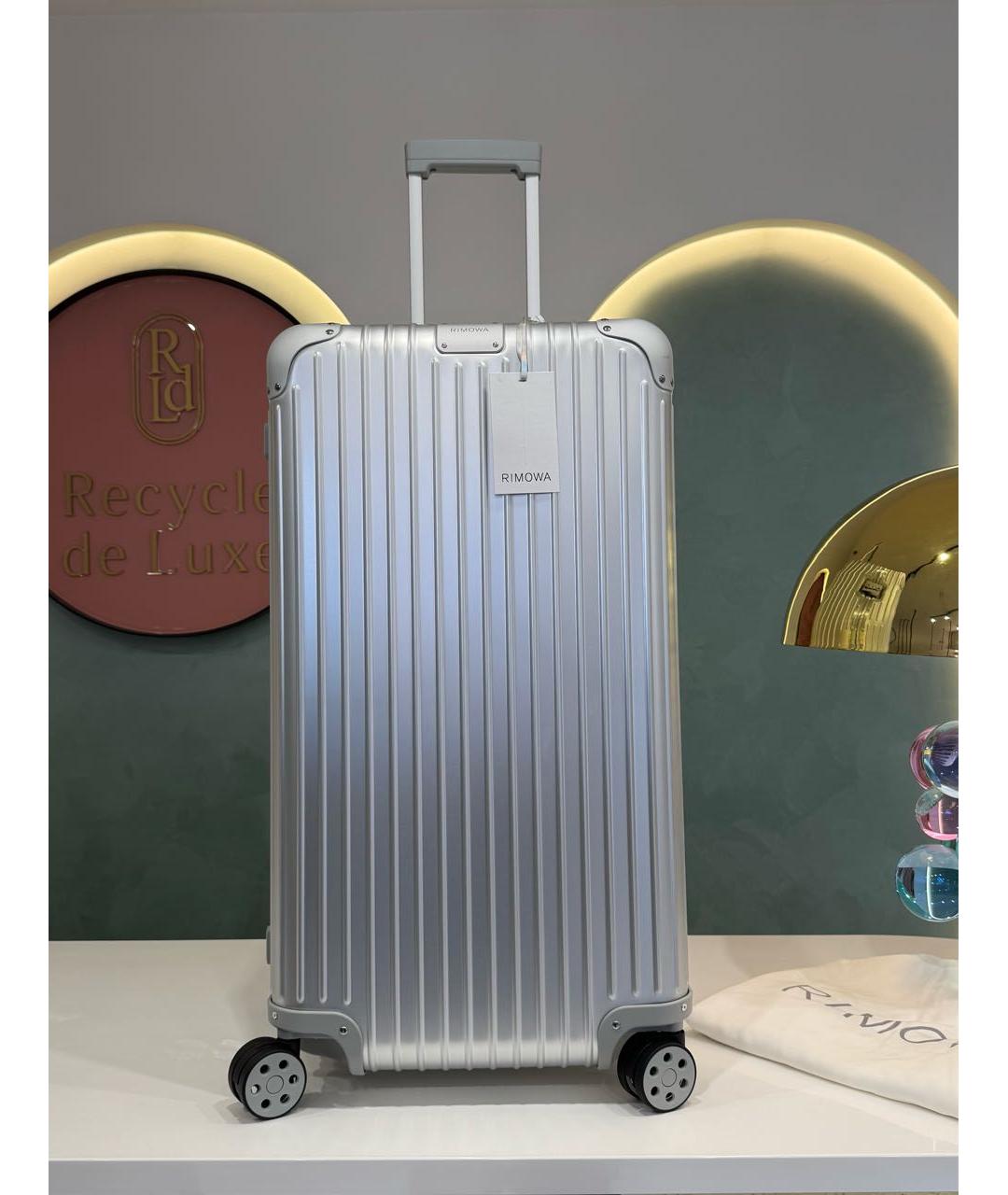 Rimowa Серебряный чемодан, фото 7