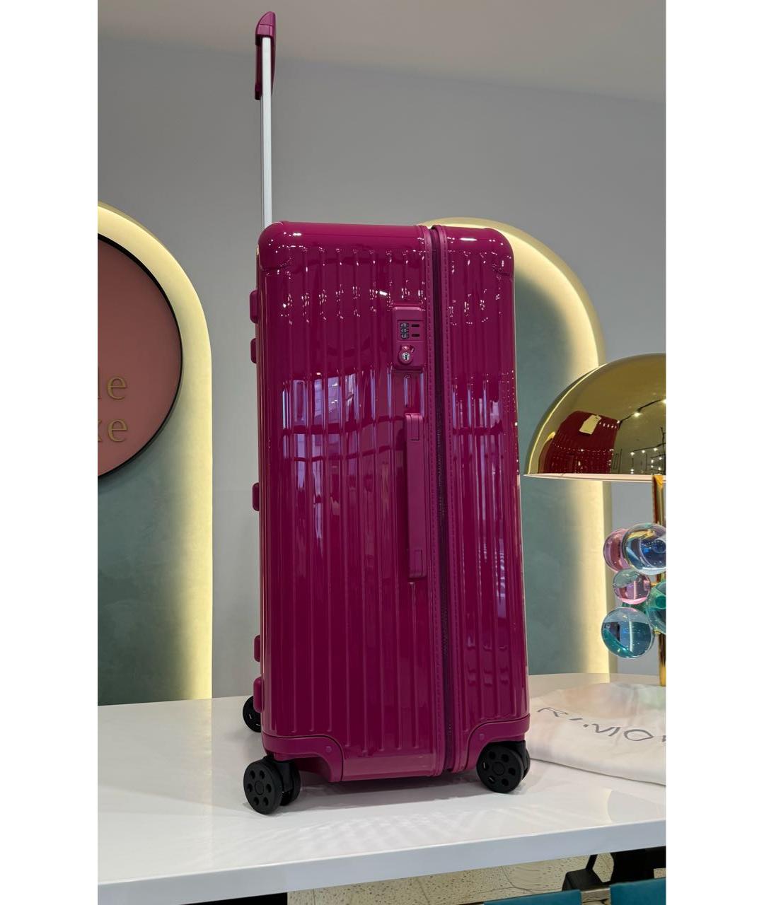 Rimowa Розовый чемодан, фото 3
