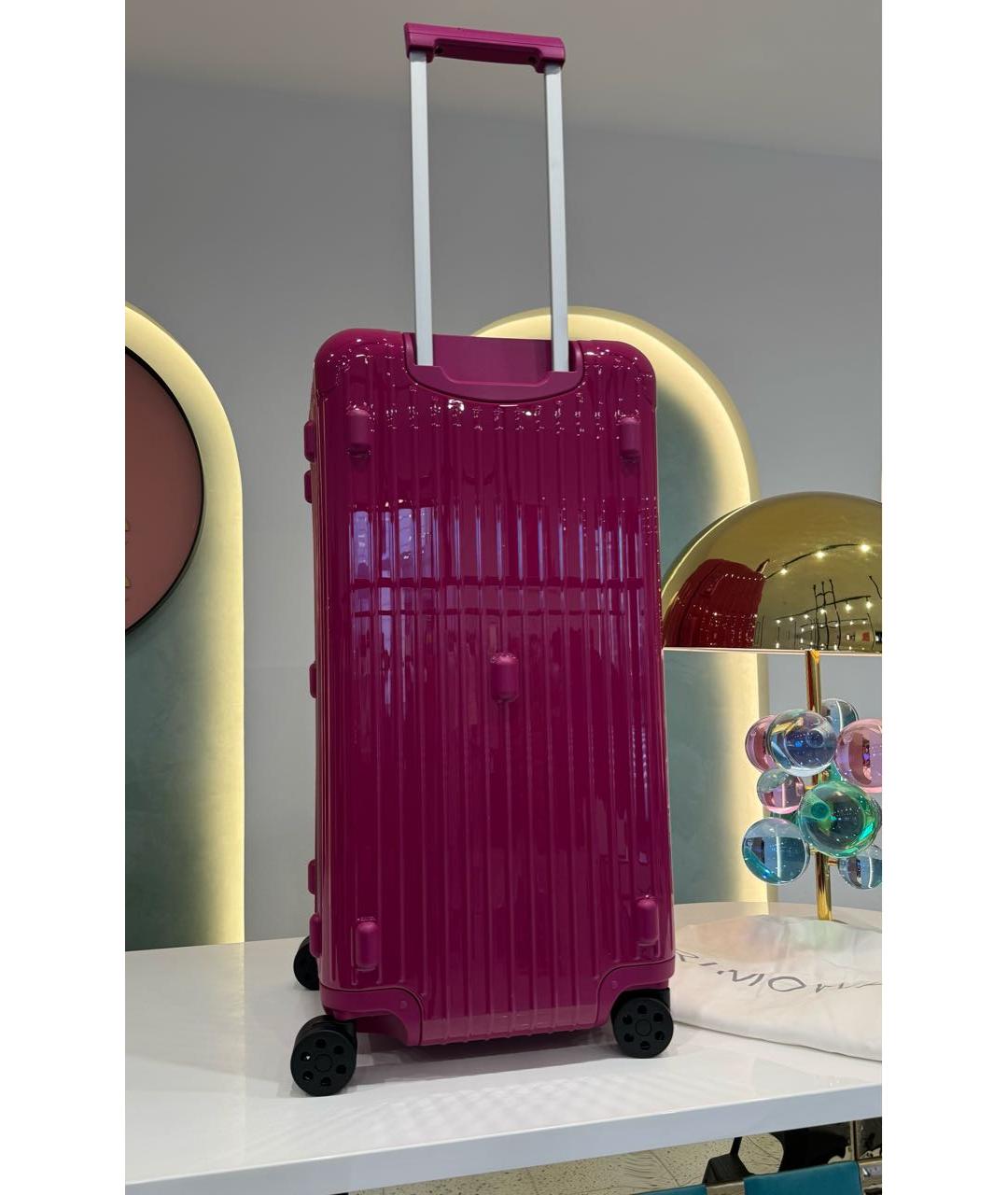 Rimowa Розовый чемодан, фото 4