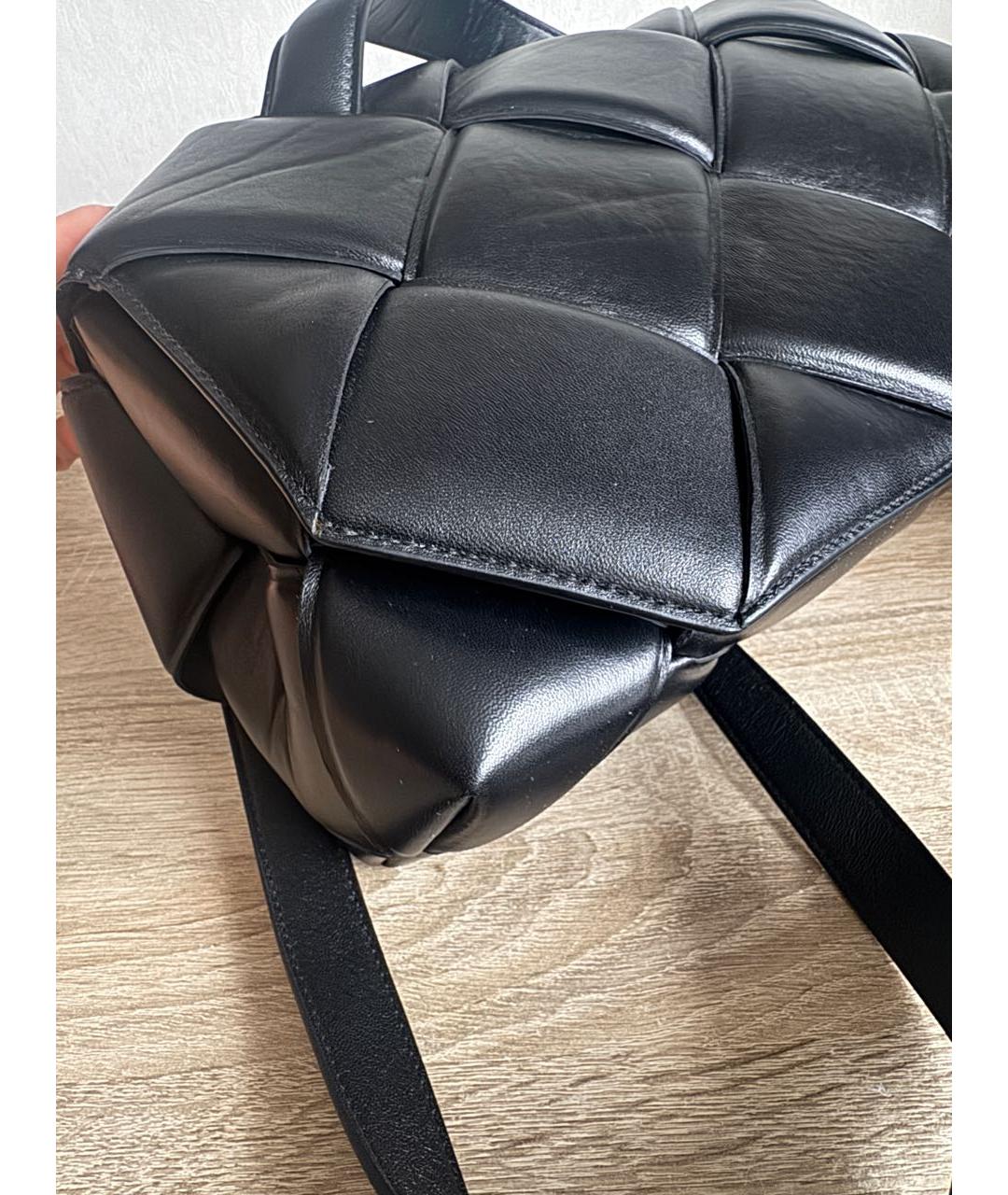 BOTTEGA VENETA Черная кожаная сумка через плечо, фото 4