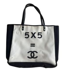 CHANEL Сумка с короткими ручками