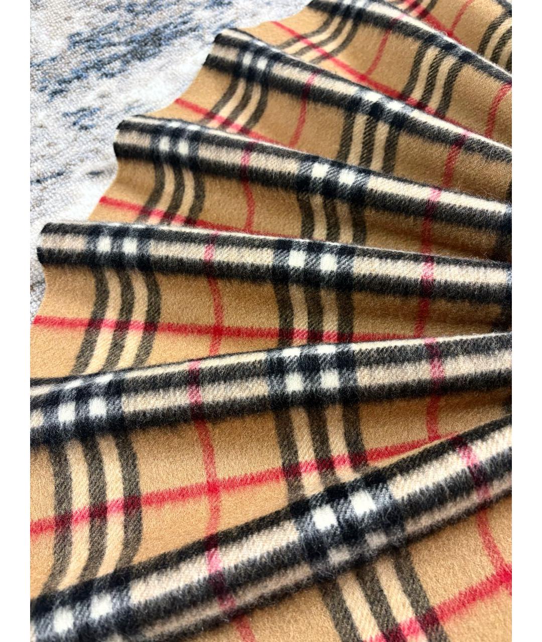 BURBERRY Бежевый кашемировый шарф, фото 3
