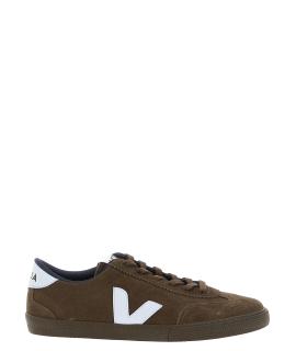 VEJA Низкие кроссовки / кеды