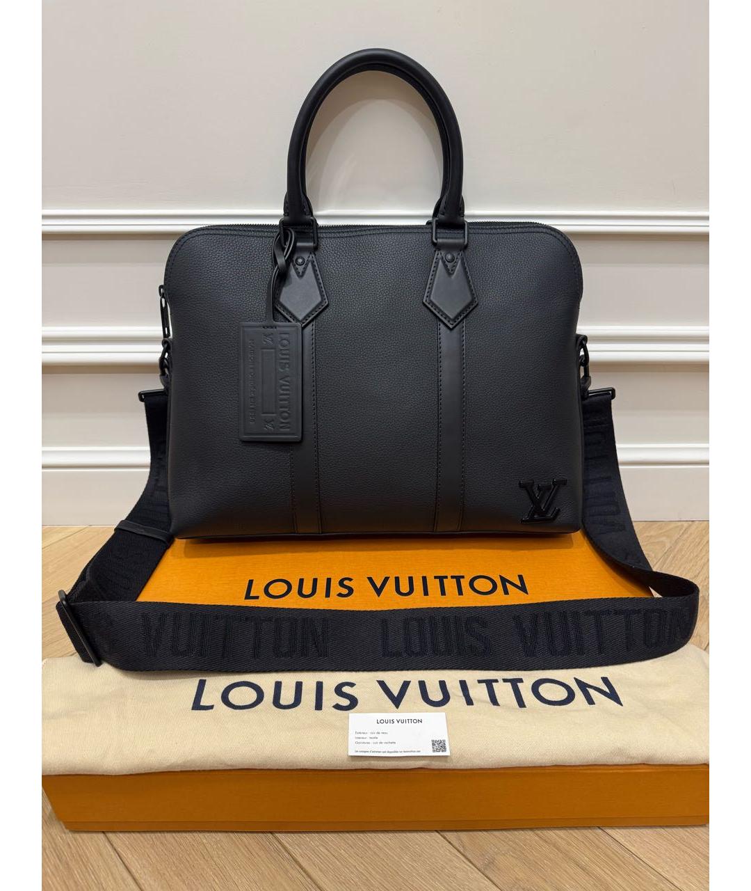 LOUIS VUITTON Черная кожаная сумка на плечо, фото 9