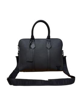 LOUIS VUITTON Сумка на плечо