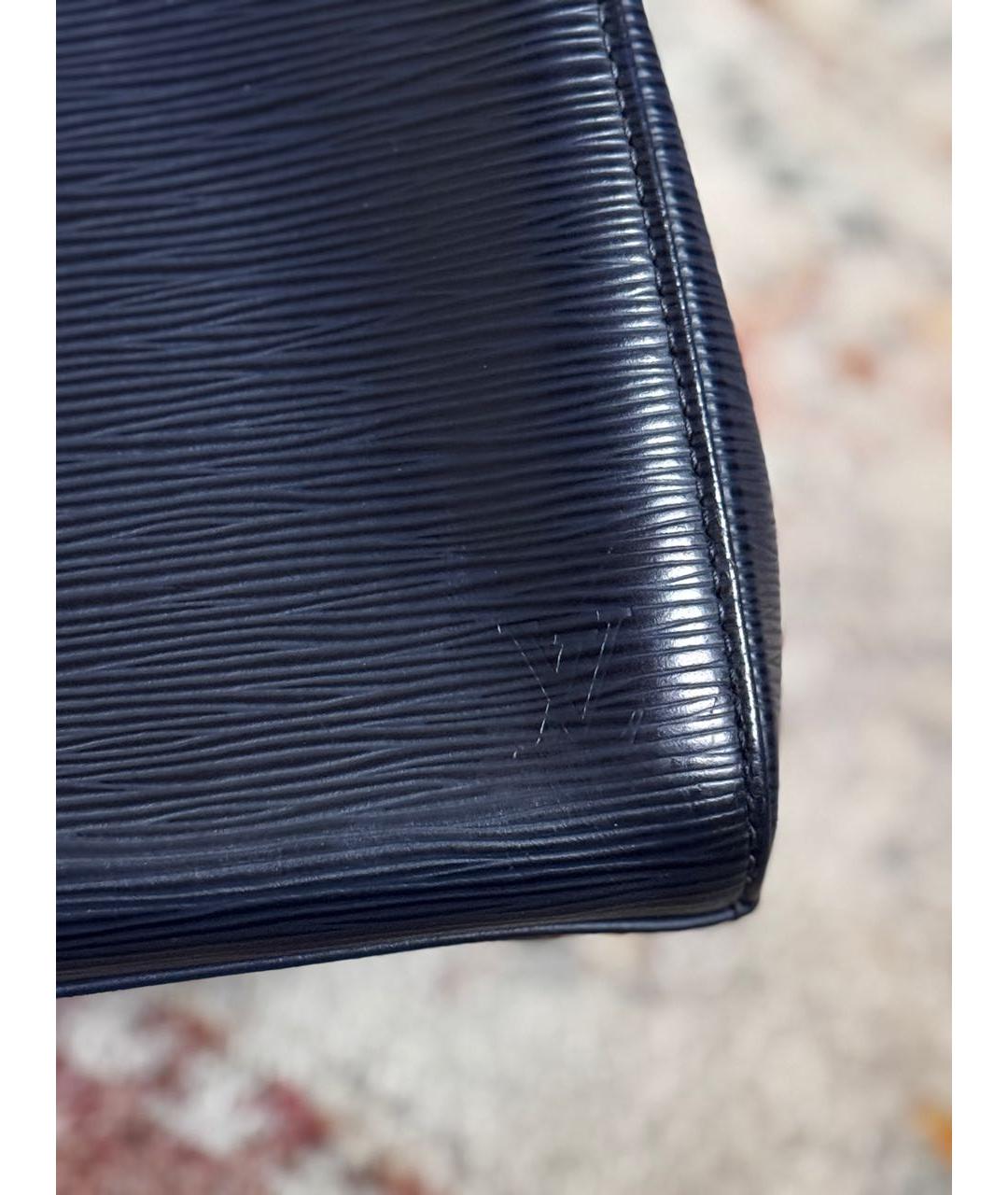 LOUIS VUITTON Темно-синяя кожаная сумка с короткими ручками, фото 3