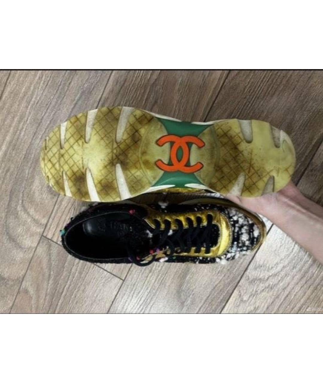 CHANEL Золотые кожаные кроссовки, фото 5