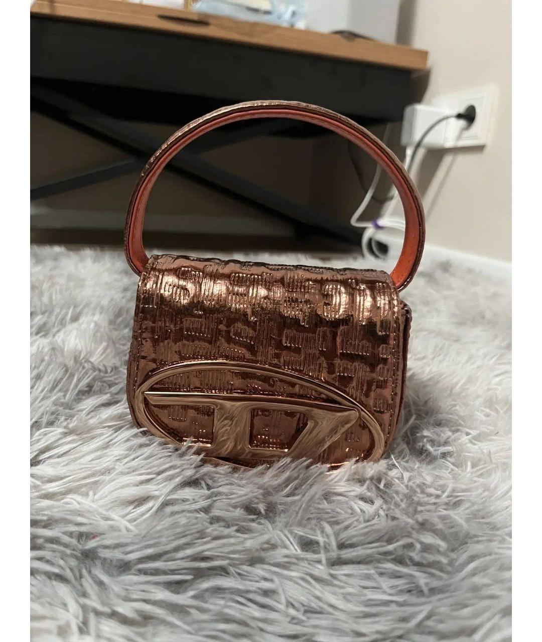 DIESEL Золотая сумка с короткими ручками из канвы, фото 4
