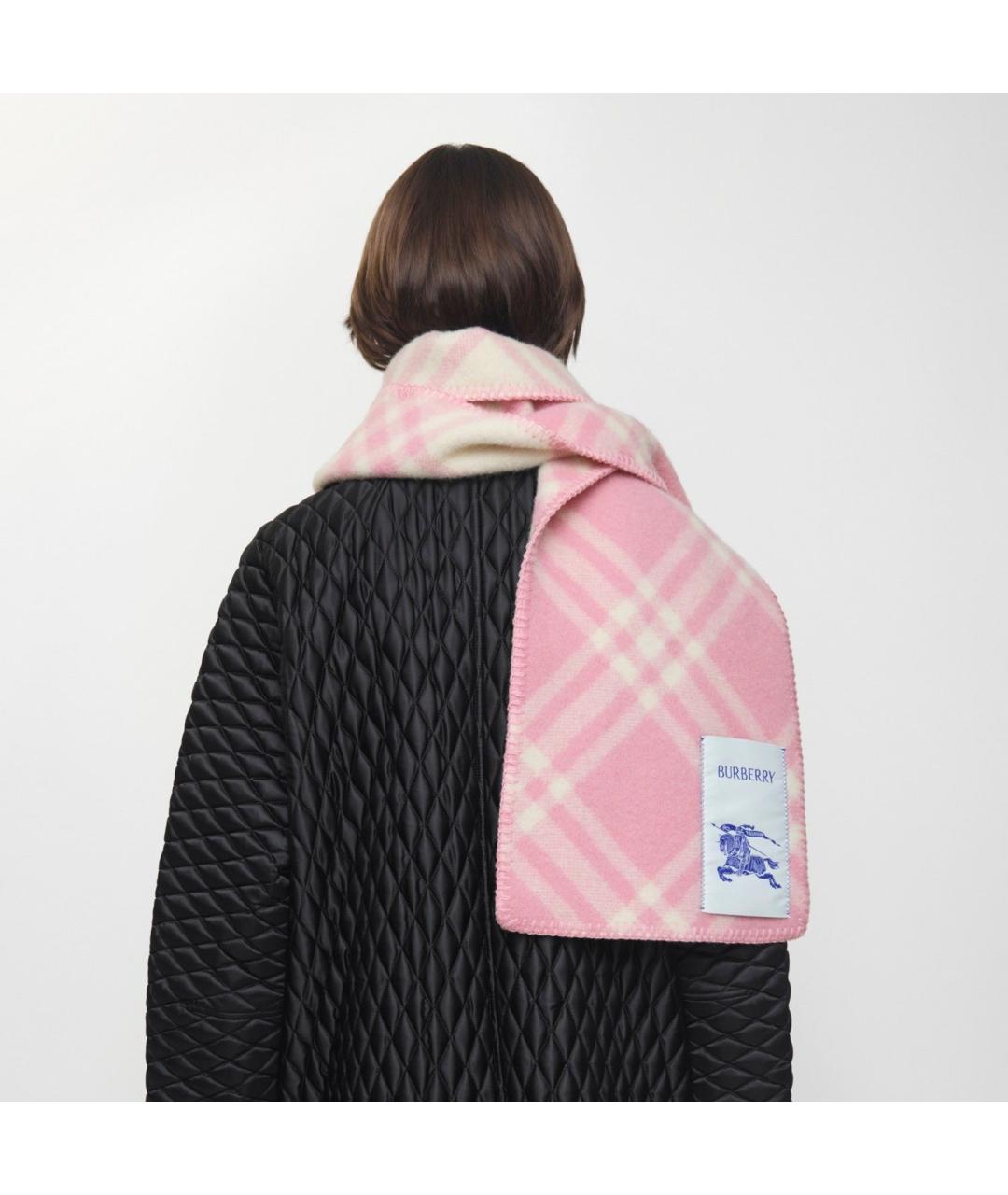 BURBERRY Розовый шерстяной шарф, фото 4