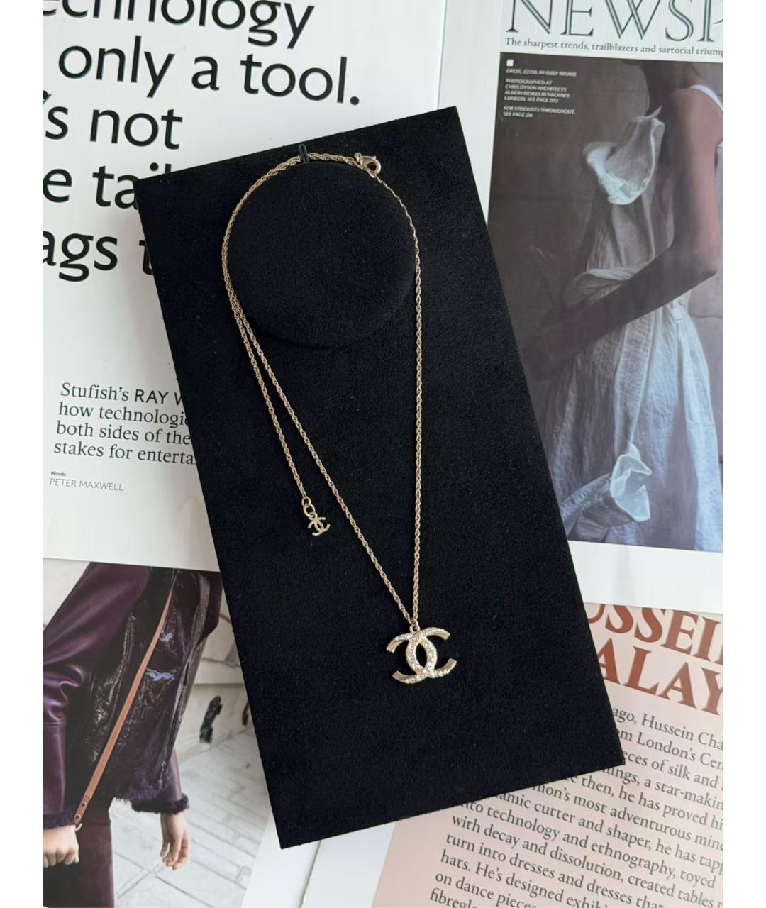 CHANEL Металлическая подвеска, фото 2