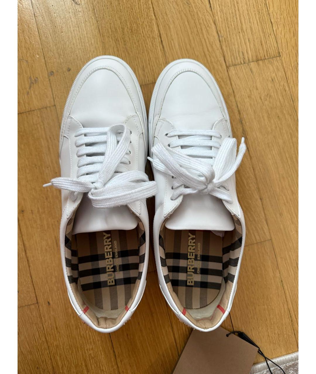 BURBERRY Белые кожаные кеды, фото 3