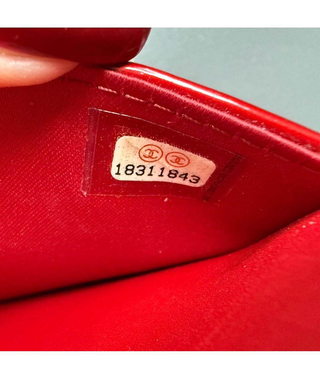 CHANEL Красная сумка через плечо из лакированной кожи, фото 8