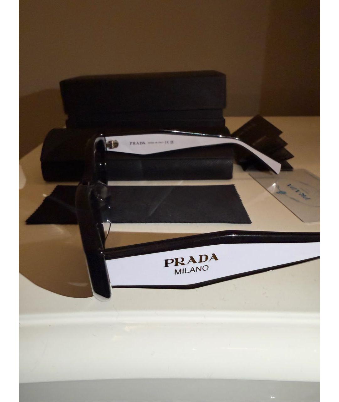 PRADA Черные пластиковые солнцезащитные очки, фото 2