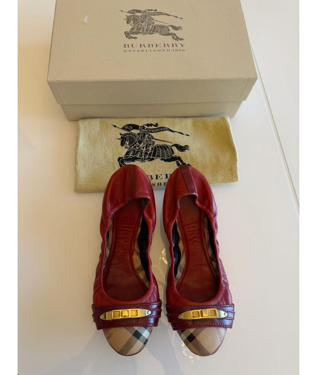 BURBERRY Красные кожаные балетки, фото 2