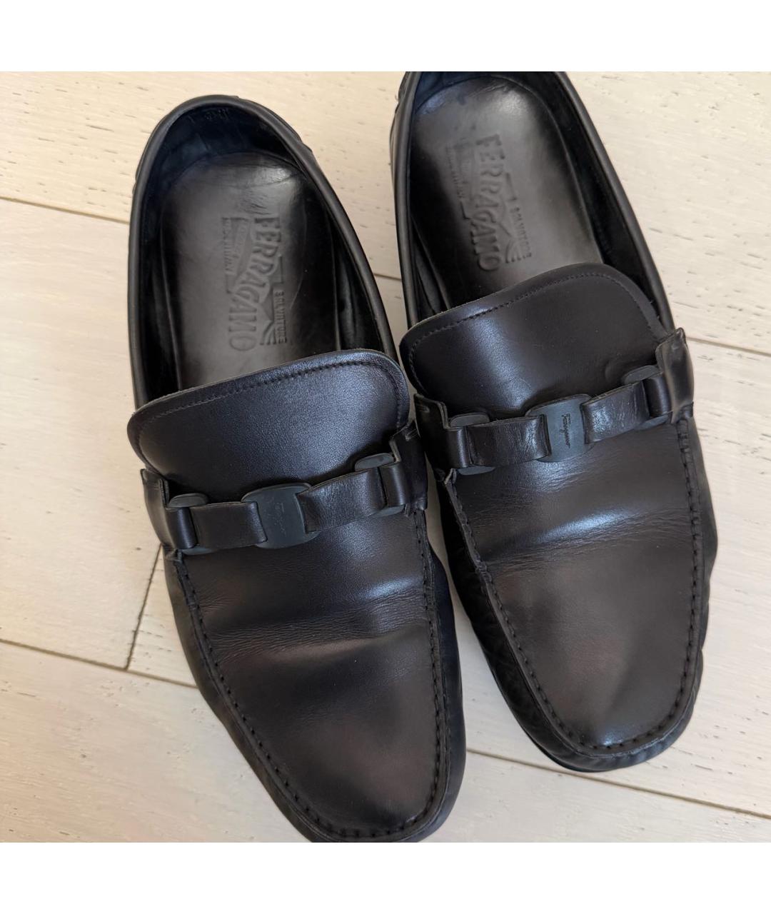 FERRAGAMO Черные кожаные мокасины, фото 2